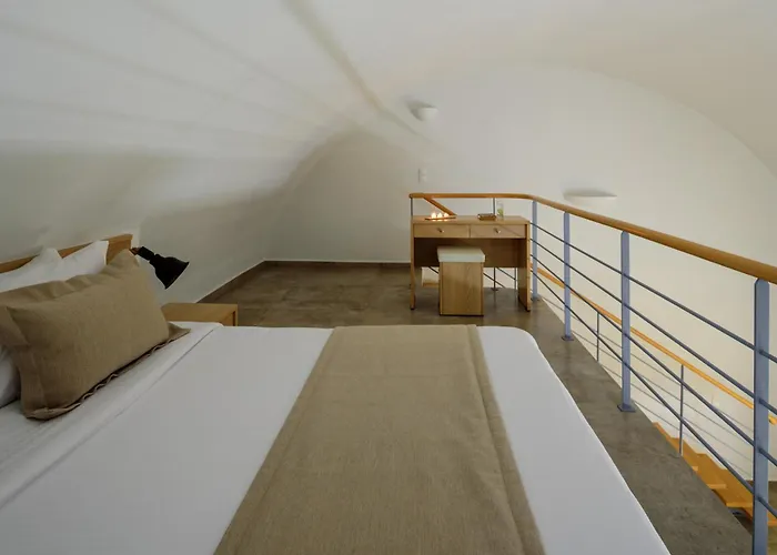 Aliter * Fira (Santorini)